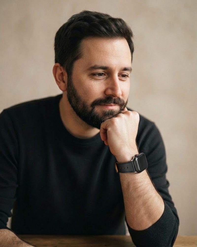 Model wearing Black Lincoln Leather Band for Apple Watch Apple Watch band