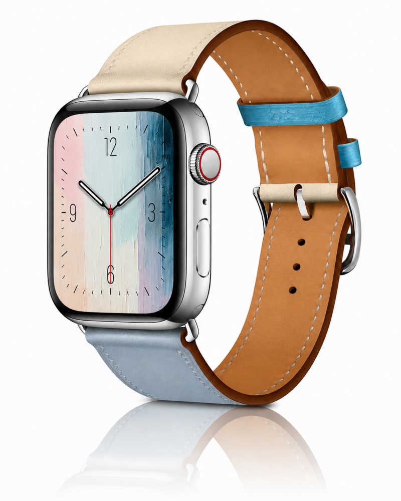 Model wearing Bleu lin/Craie/Bleu du Nord Single Tour Leather for Apple Watch Apple Watch band