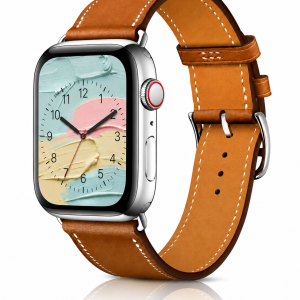 Model wearing Fauve Single Tour Leather for Apple Watch Apple Watch band
