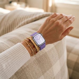 Model wearing Lavender Milanese Loop for Apple Watch Apple Watch band