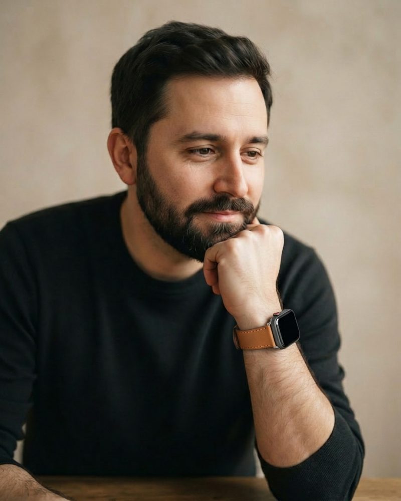 Model wearing Light Brown Lincoln Leather Band for Apple Watch Apple Watch band