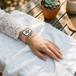 Model wearing Light Pink Elastic Loop Band for Apple Watch Apple Watch band