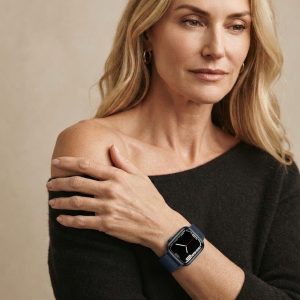 Model wearing Midnight Milanese Loop For Apple Watch Apple Watch band