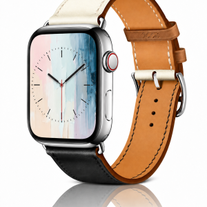 Model wearing Noir/Blanc/Gold Single Tour Leather for Apple Watch Apple Watch band
