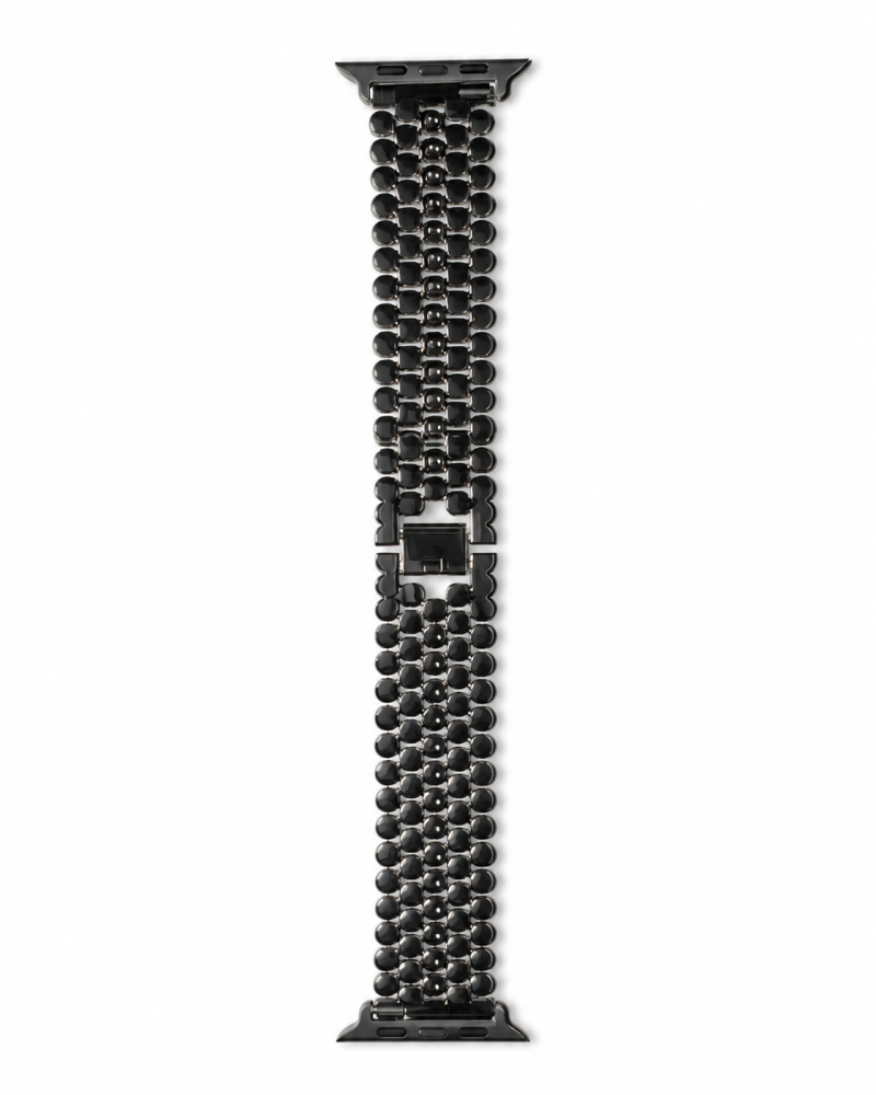 Model wearing Aspen Metal Band for Apple Watch – Silver Apple Watch band