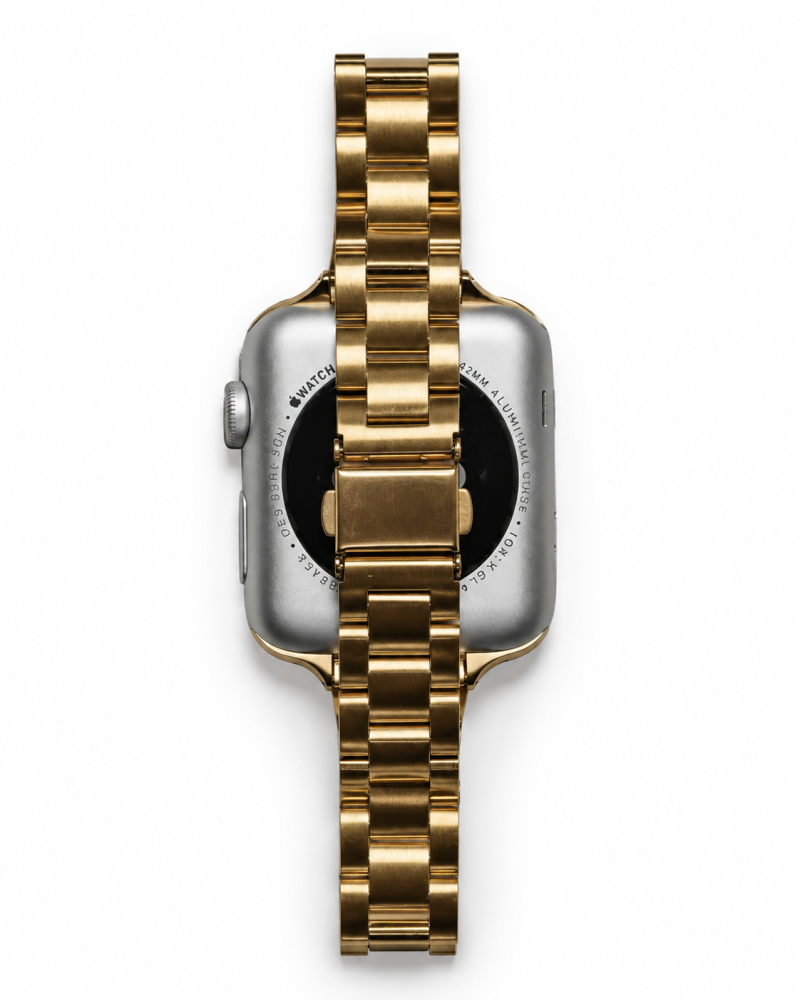 Model wearing Madison Steel Band for Apple Watch – Vintage Rose Gold Apple Watch band