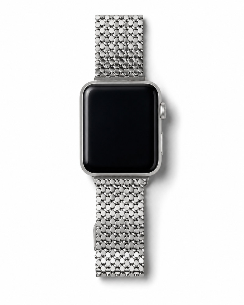 Model wearing Zoe Magnetic Band for Apple Watch – Silver Metal Apple Watch Band Apple Watch band