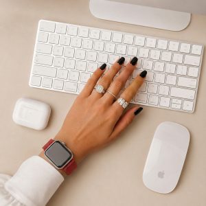Model wearing Duo Red/Rose Pink Milanese Loop for Apple Watch Apple Watch band