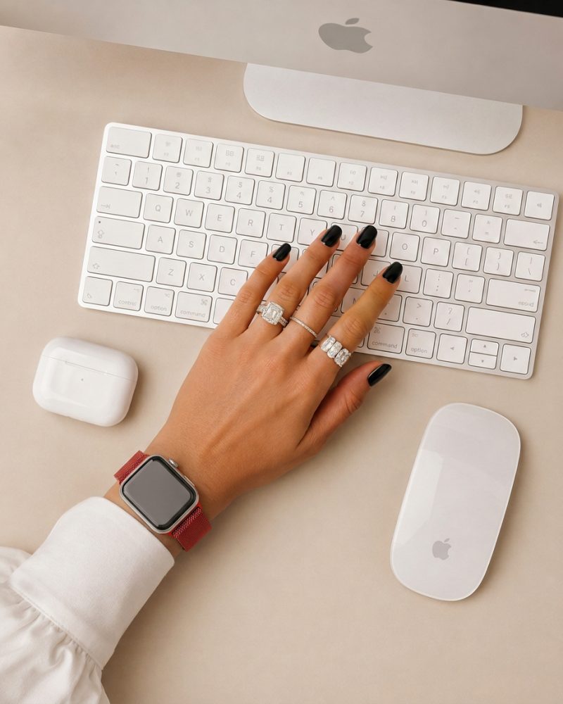 Model wearing Duo Red/Rose Pink Milanese Loop for Apple Watch Apple Watch band